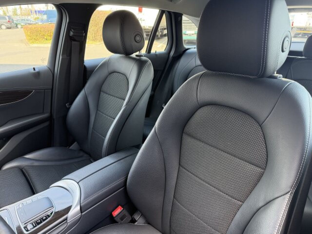 Fahrzeugbild 17 / 25