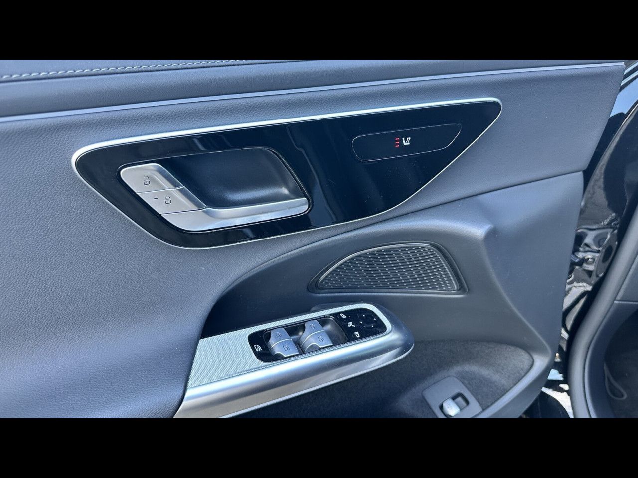 Mercedes-Benz E-Klasse – Bild 18