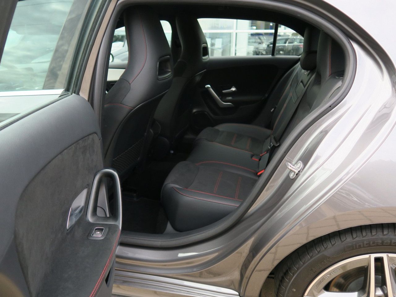 Mercedes-Benz A-Klasse – Bild 14