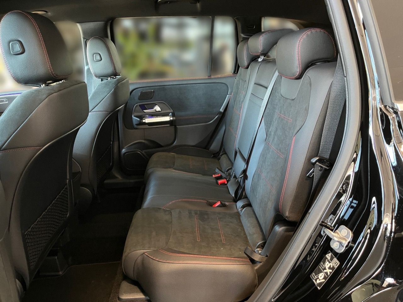 Mercedes-Benz GLB – Bild 8