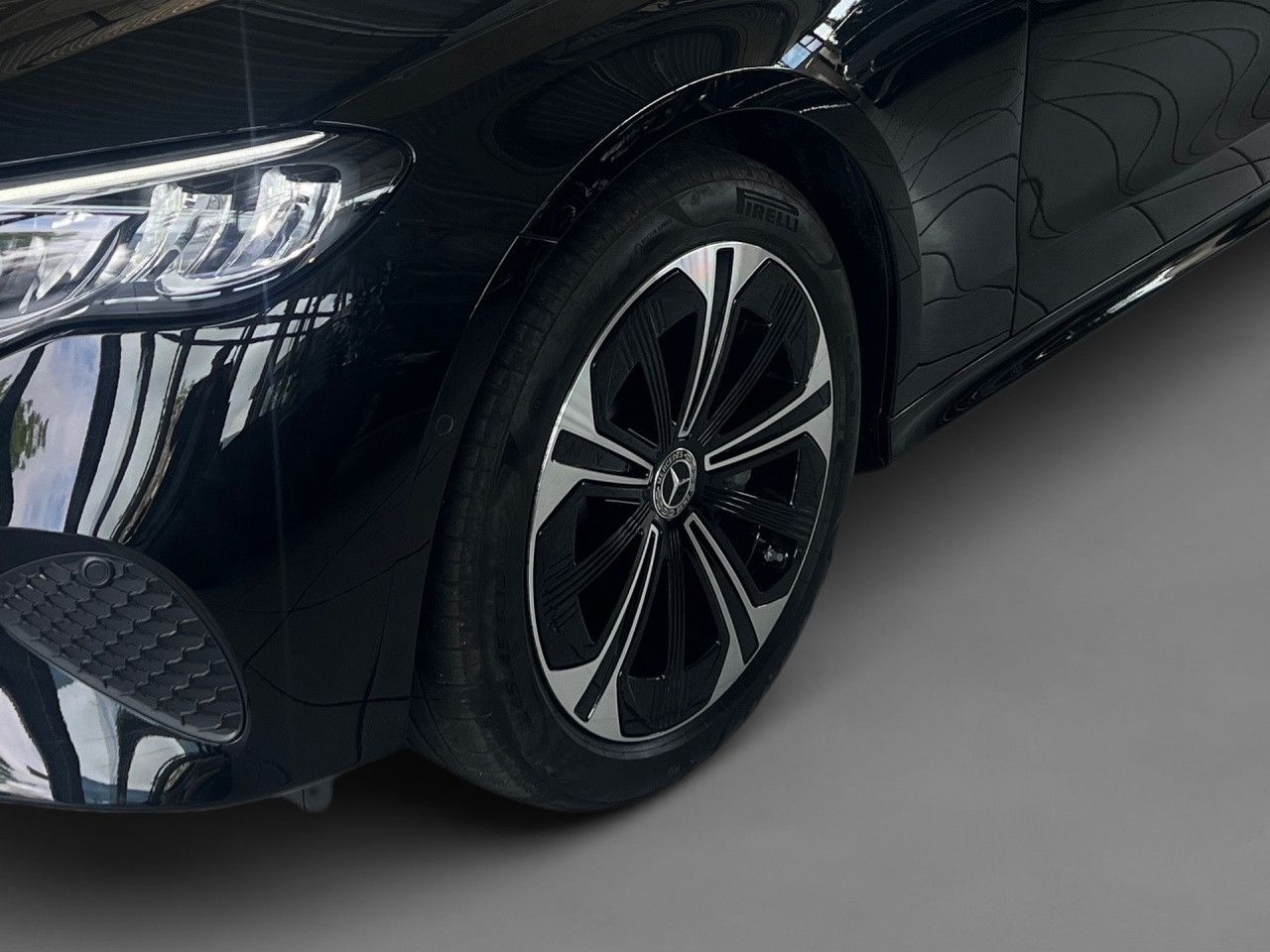 Mercedes-Benz E-Klasse – Bild 10