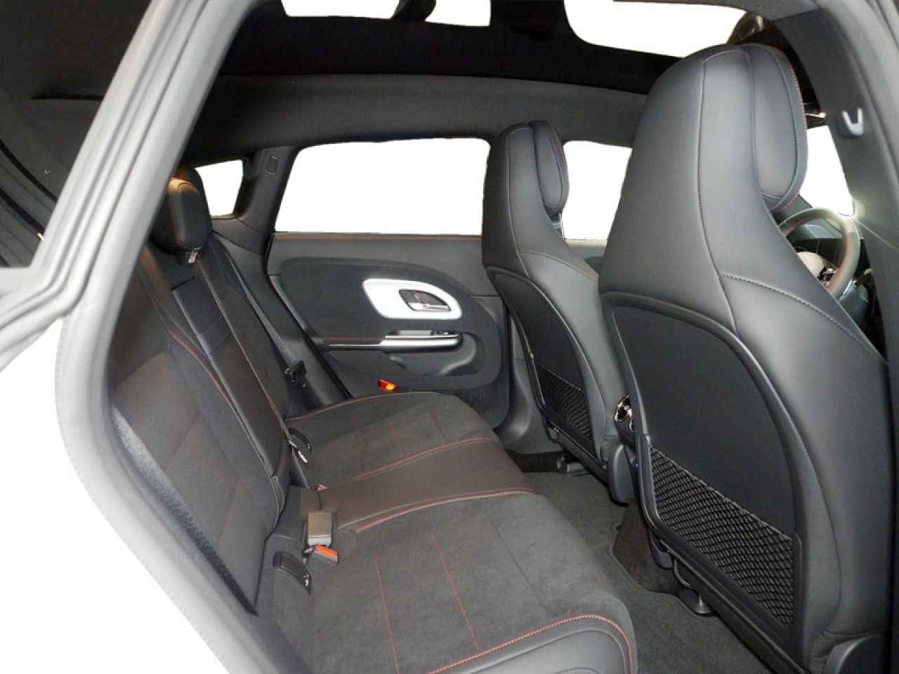 Mercedes-Benz CLA – Bild 6