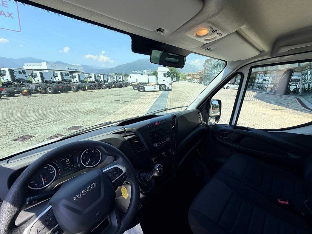 IVECO | DAILY 35C14 H - FURGONE CON SPONDA POSTERIORE