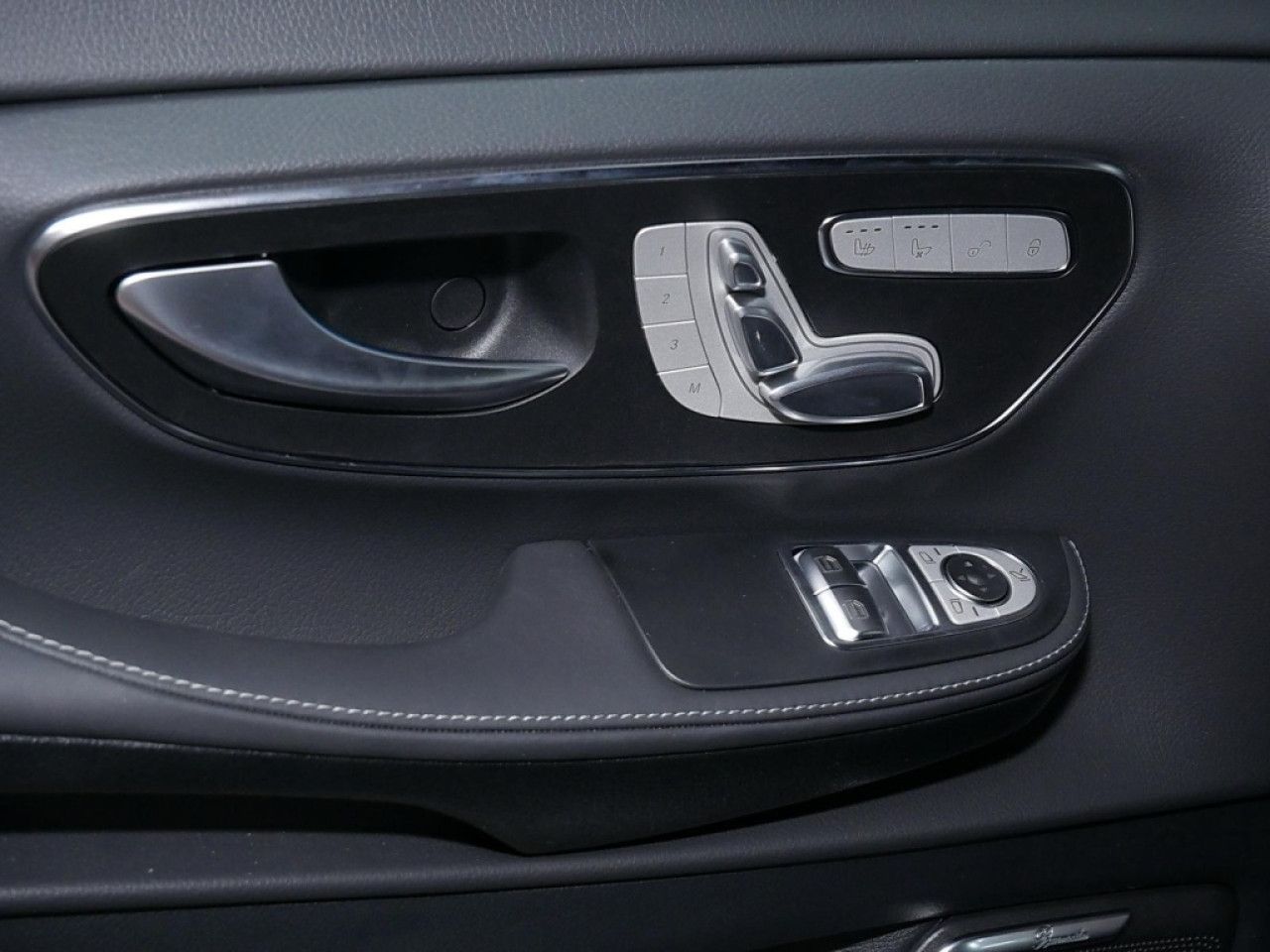 Mercedes-Benz V-Klasse – Bild 12