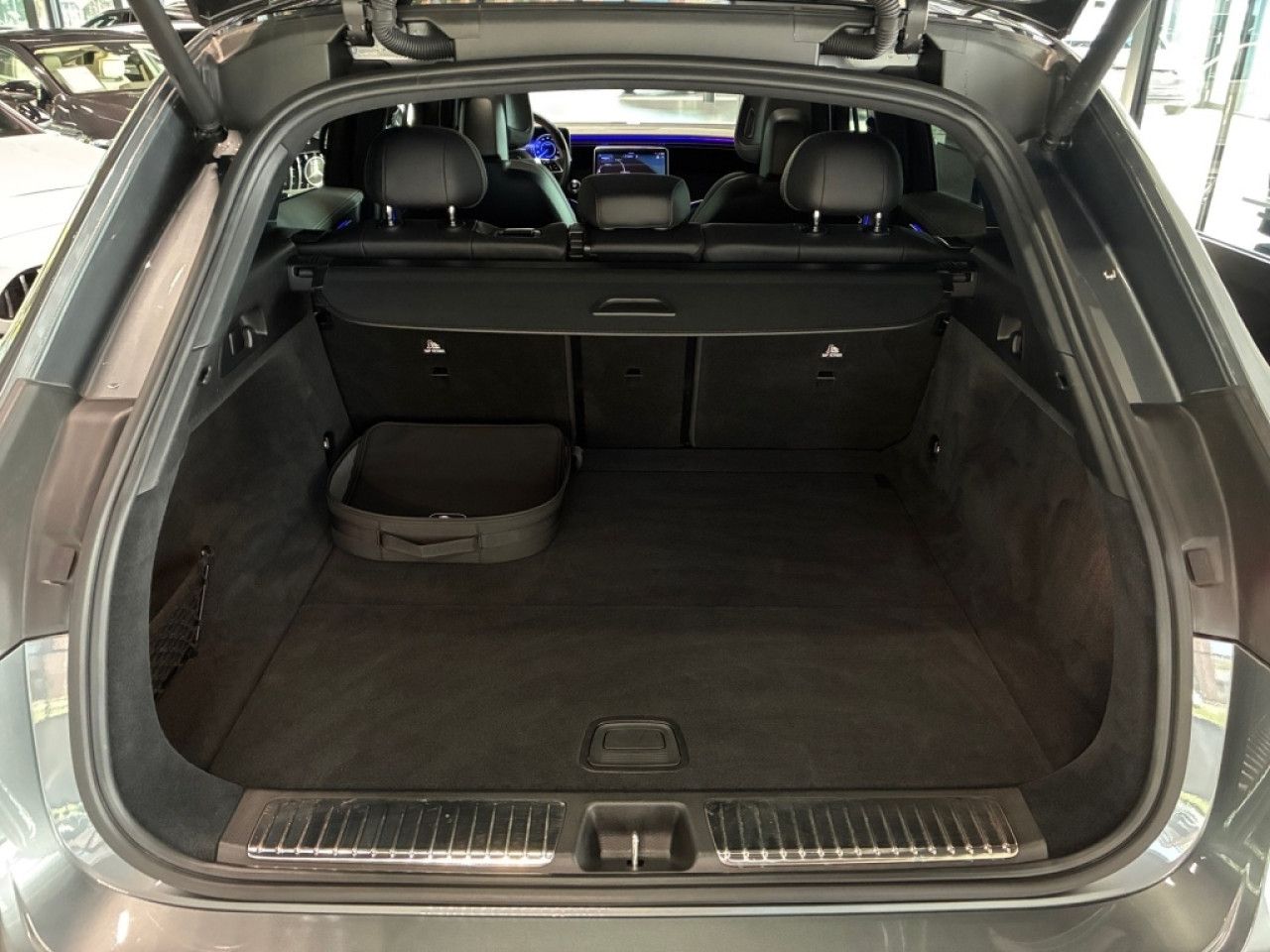 Mercedes-Benz EQE – Bild 9