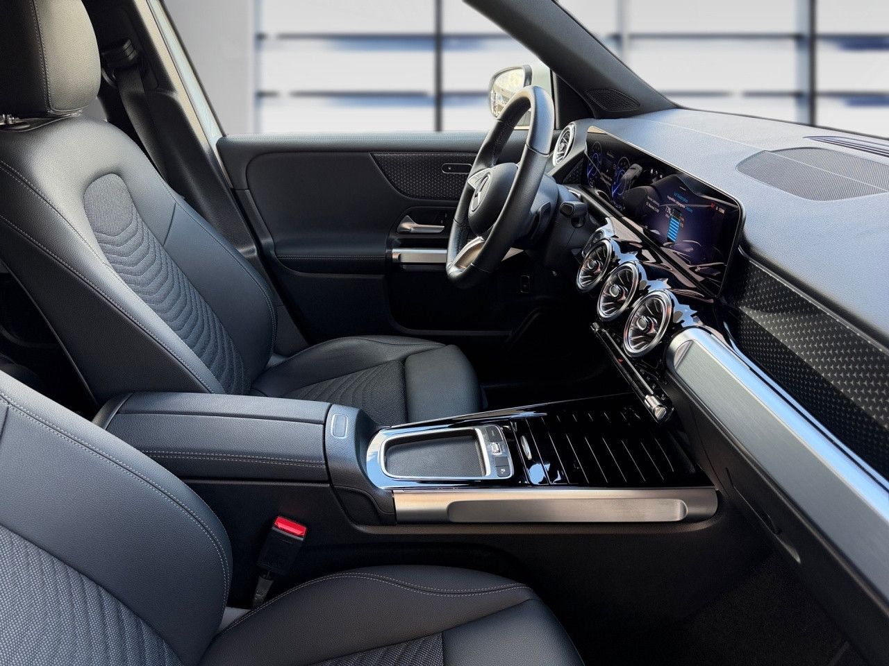 Mercedes-Benz EQB – Bild 11