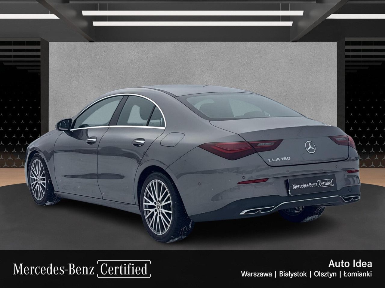 Zdjęcie pojazdu 4 / 8