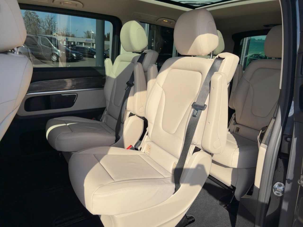 Fahrzeugbild 21 / 24