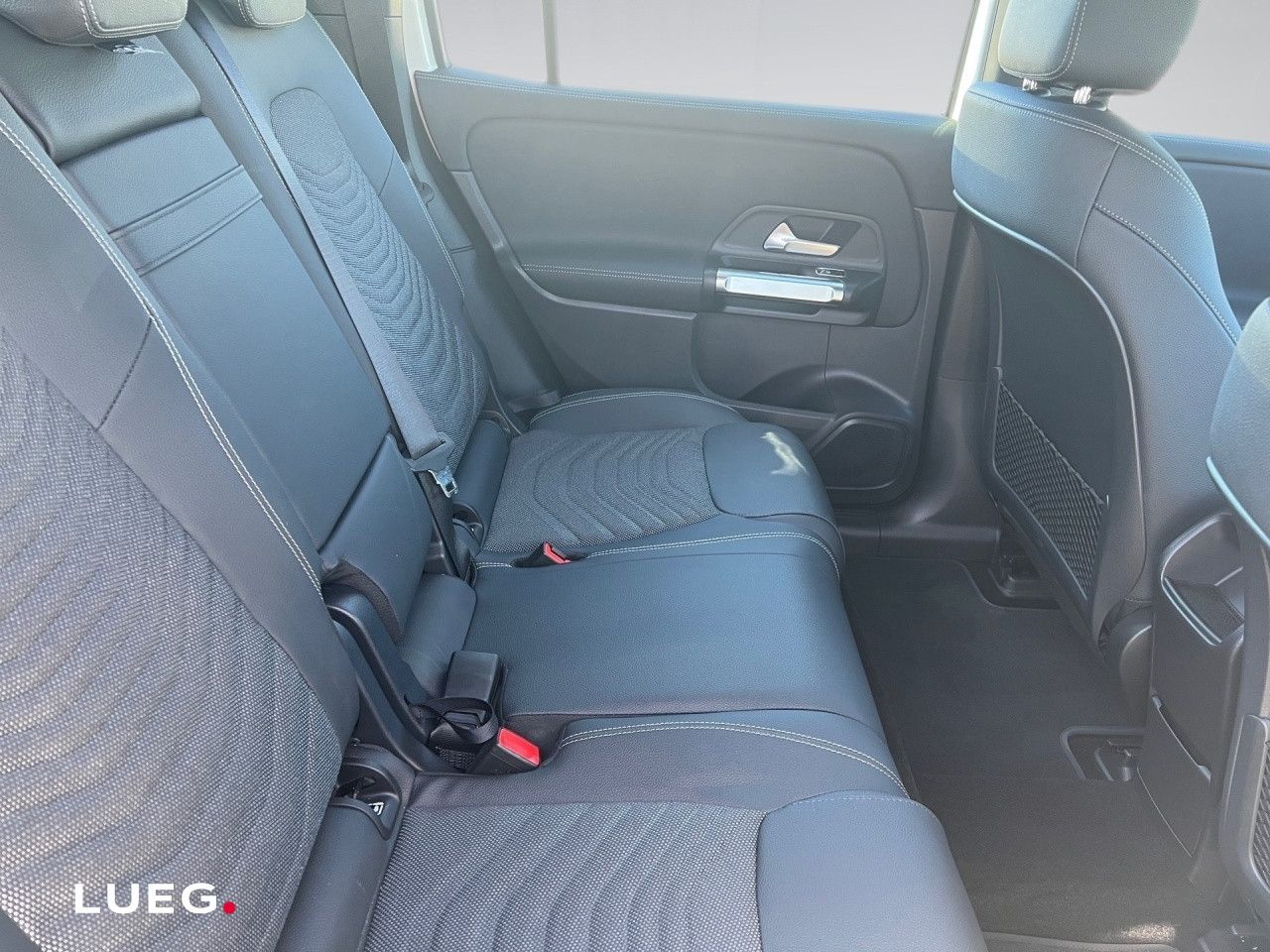 Fahrzeugbild 12 / 16