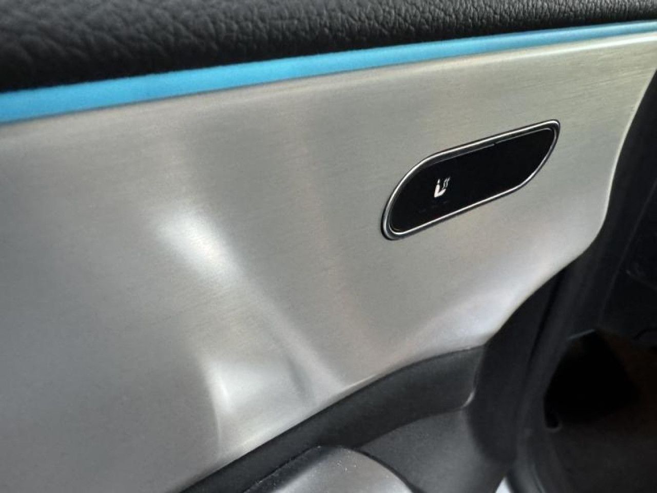 Photo du v&eacute;hicule 7 / 18