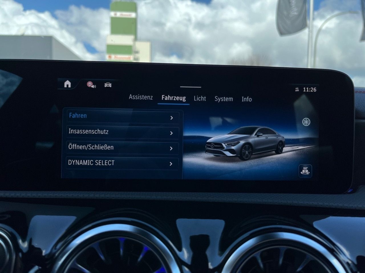 Fahrzeugbild 23 / 29