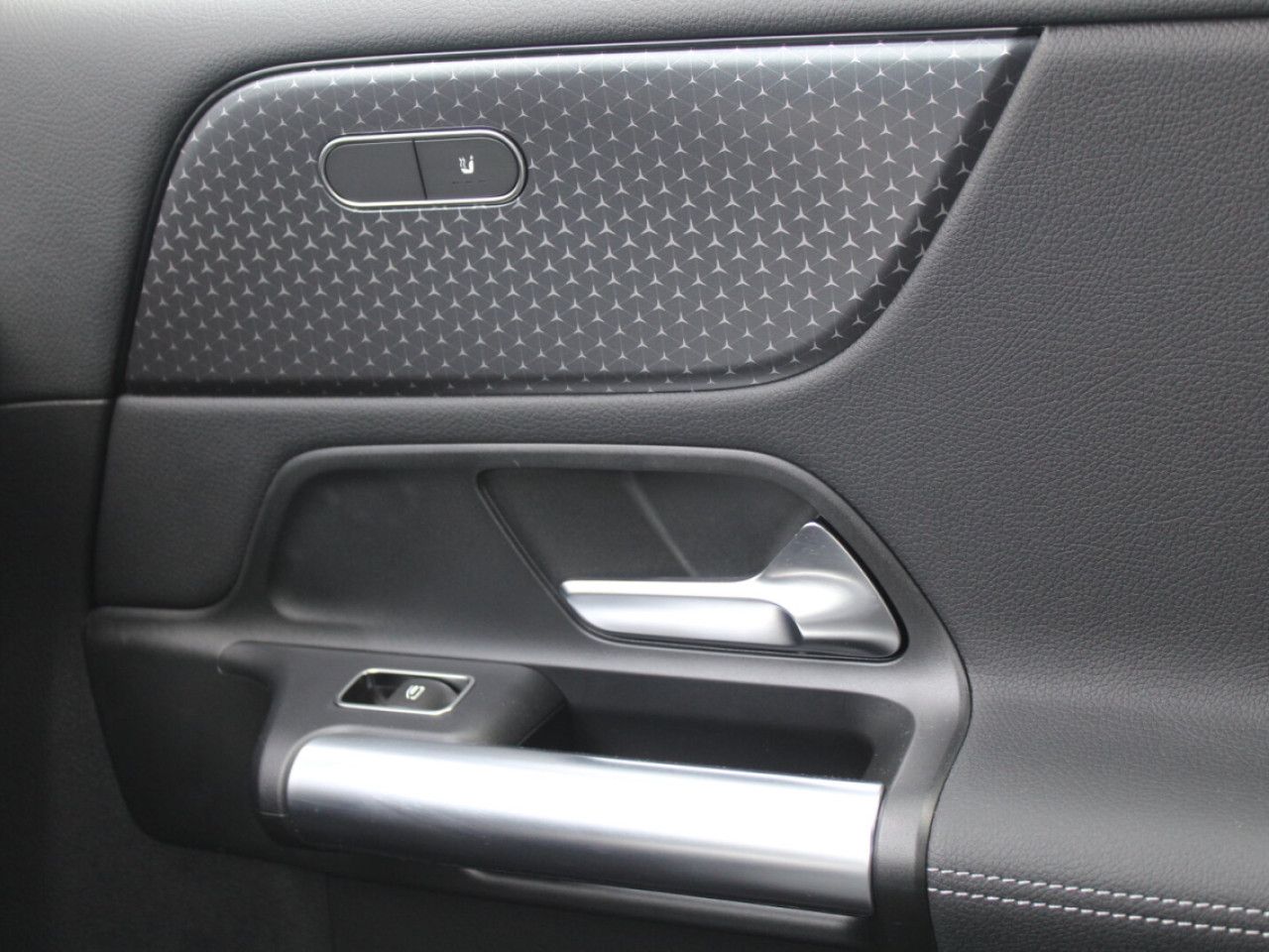 Fahrzeugbild 15 / 21