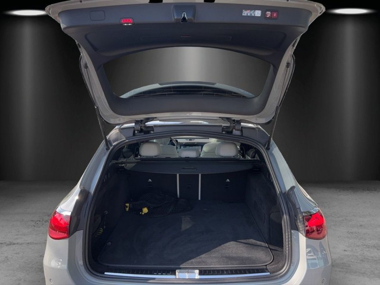 Mercedes-Benz E-Klasse – Bild 7
