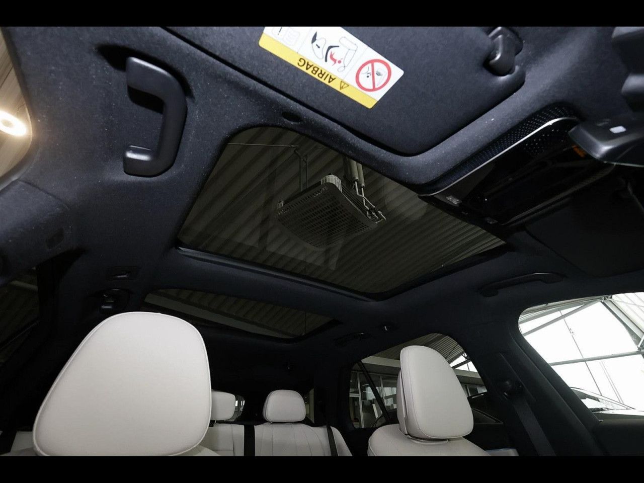 Mercedes-Benz E-Klasse – Bild 7