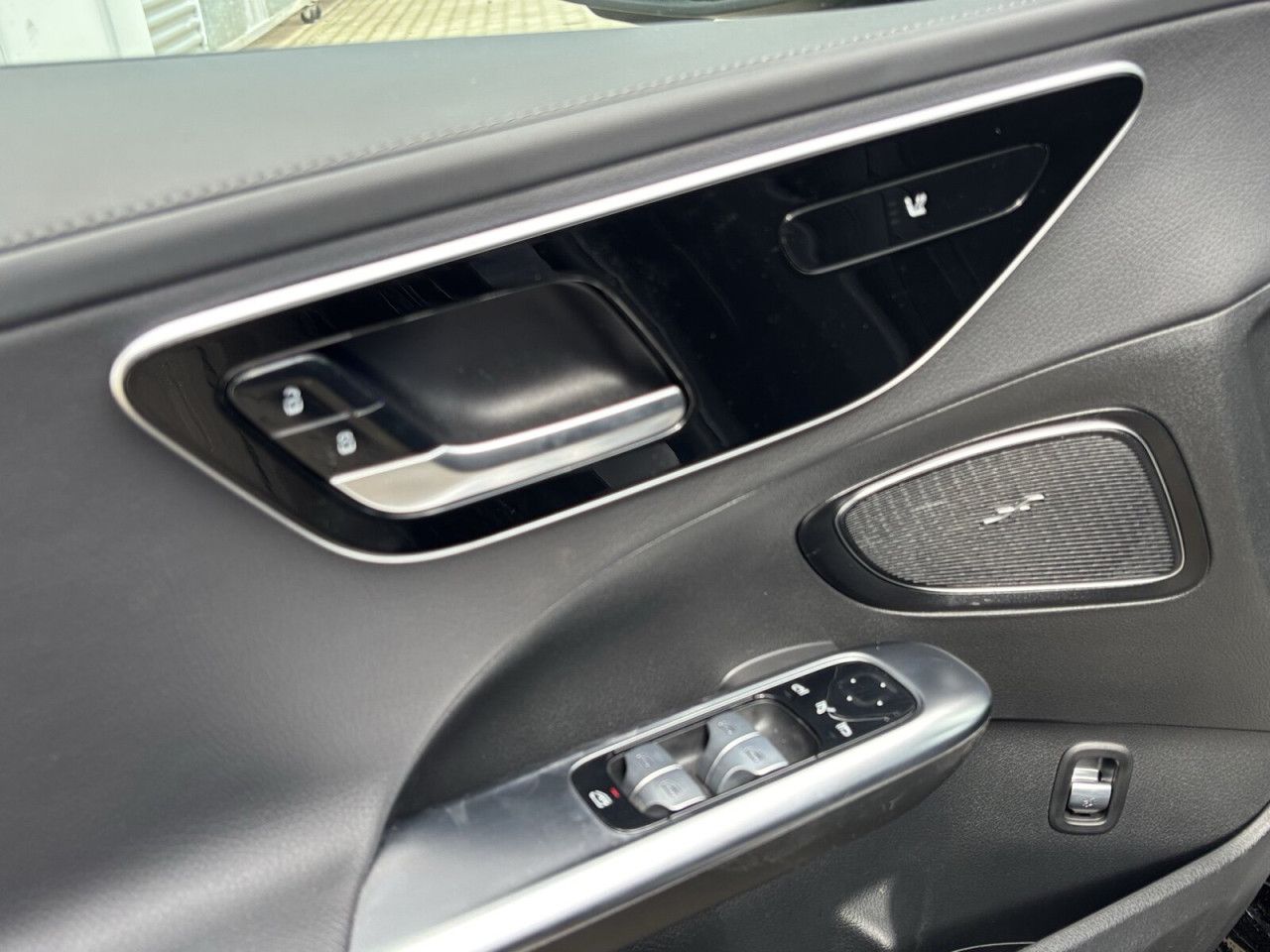 Mercedes-Benz C-Klasse – Bild 14