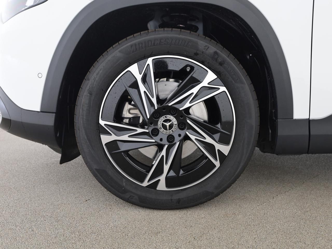 Mercedes-Benz GLB – Bild 16