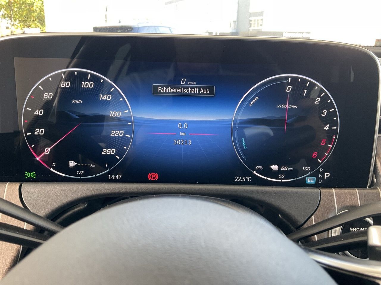 Mercedes-Benz E-Klasse – Bild 12