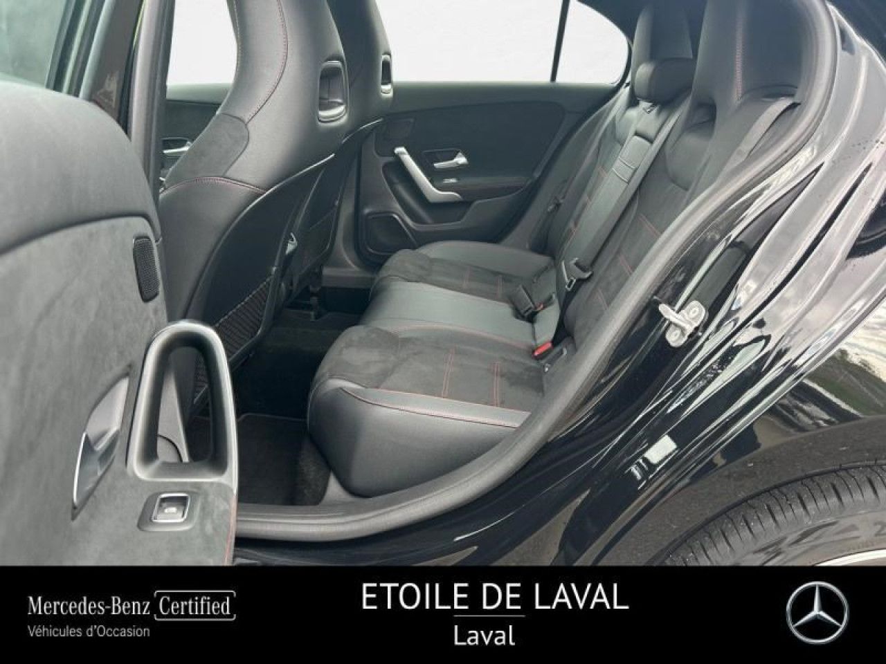 Photo du v&eacute;hicule 11 / 18