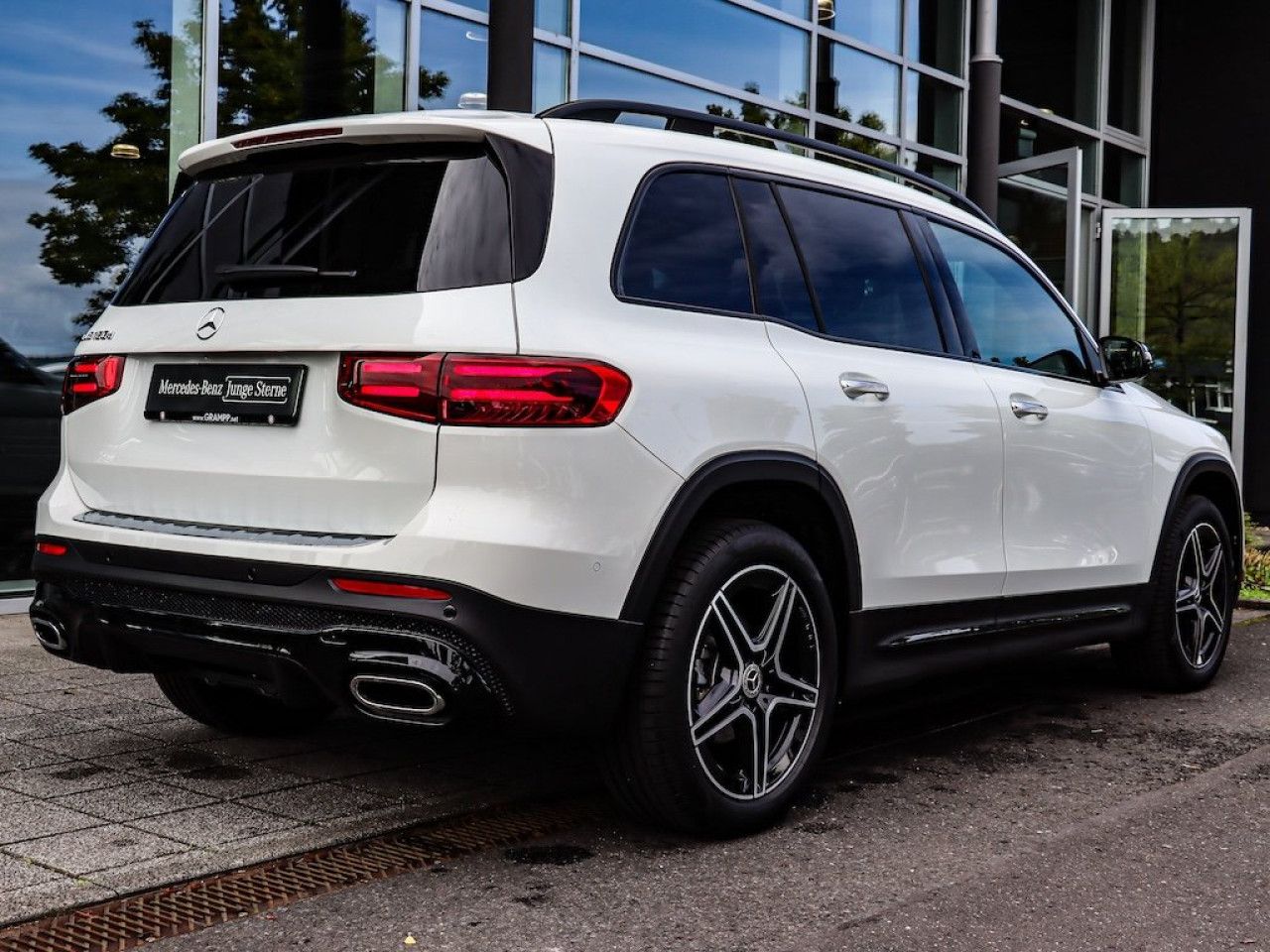 Mercedes-Benz GLB – Bild 16