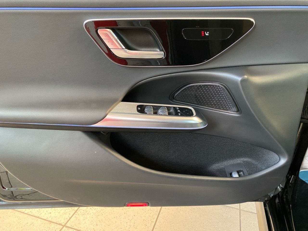 Mercedes-Benz E-Klasse – Bild 6