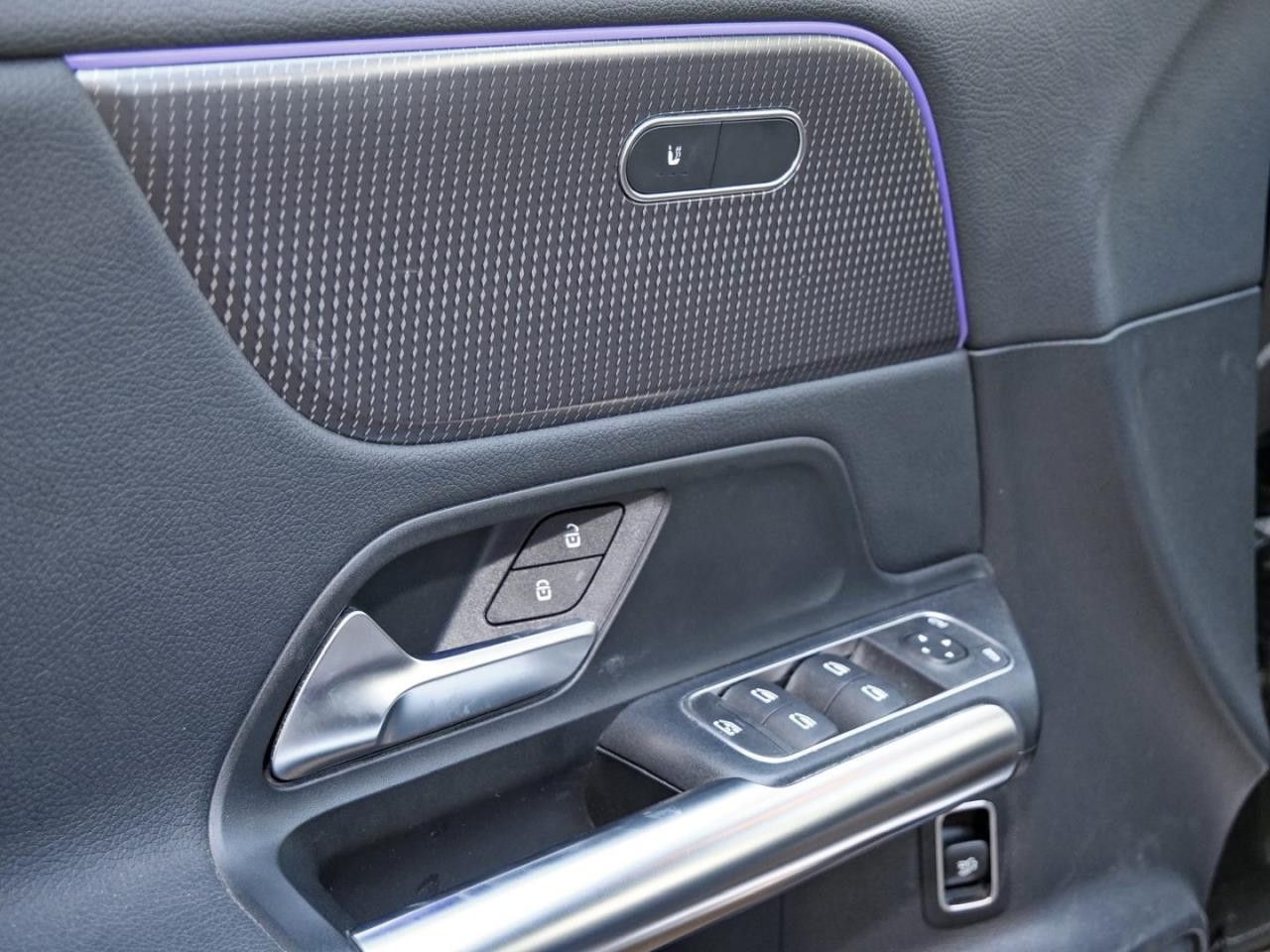 Fahrzeugbild 17 / 23