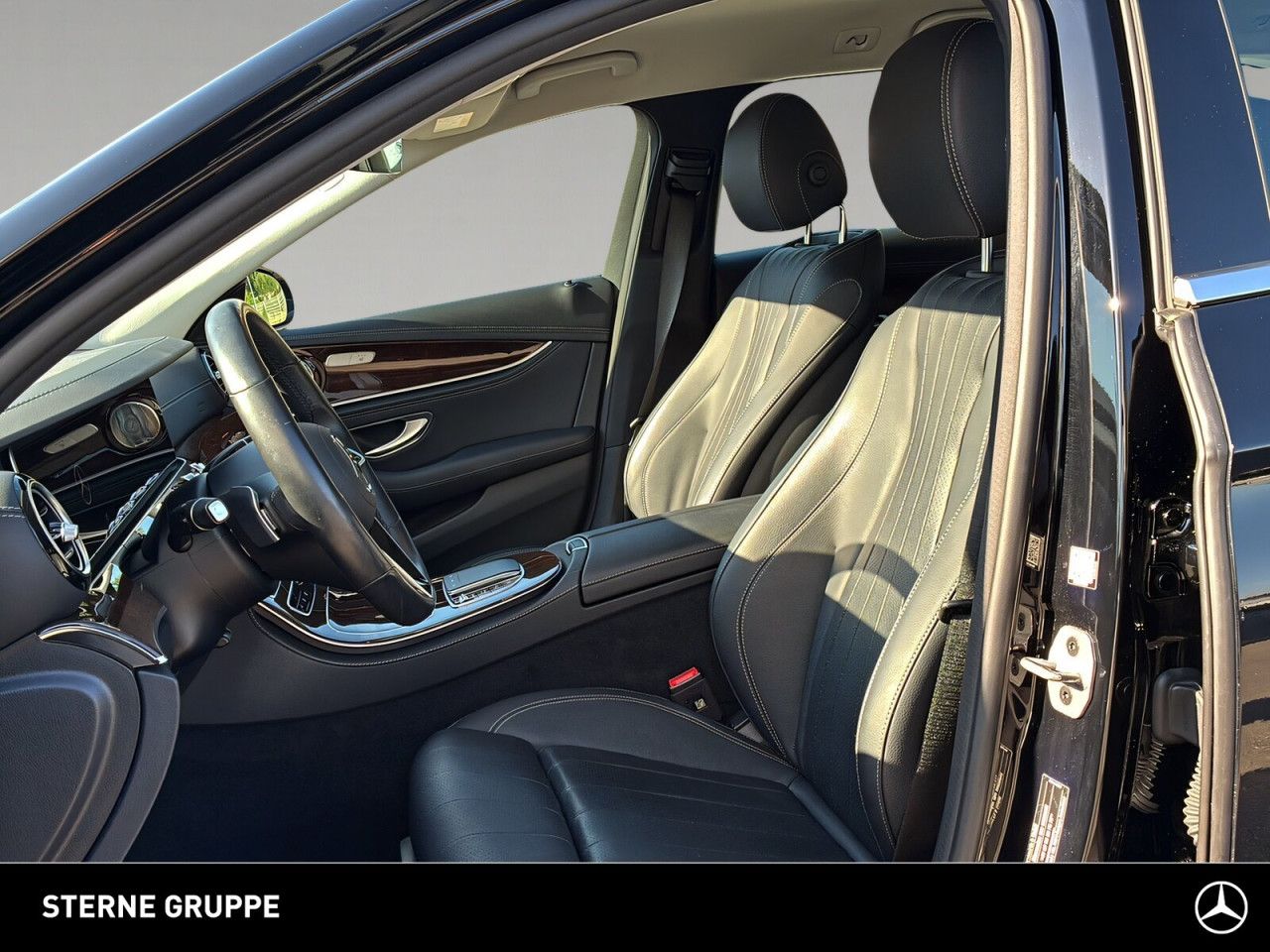 Mercedes-Benz E-Klasse – Bild 9