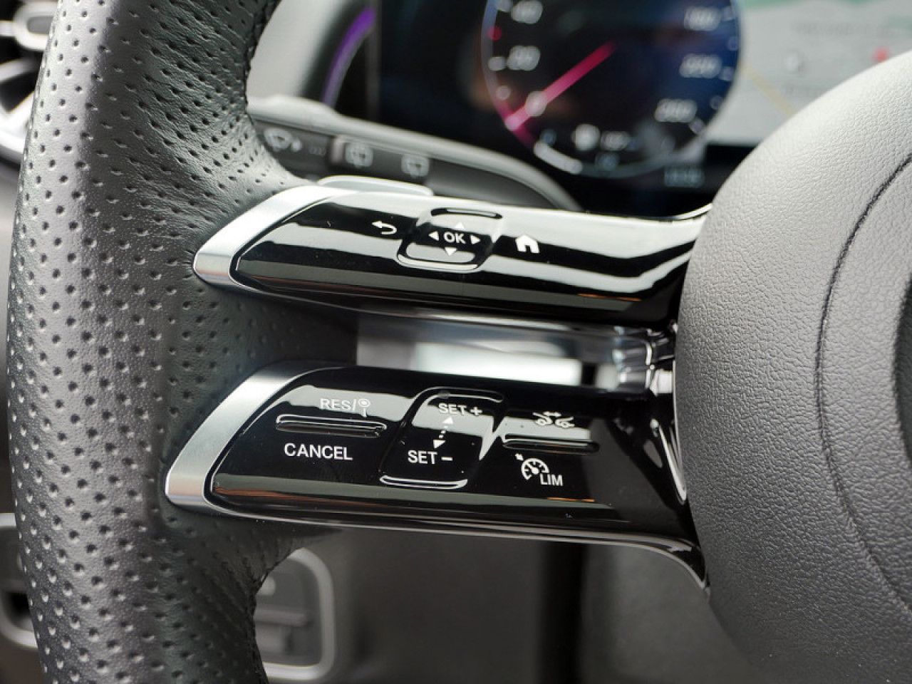Mercedes-Benz GLB – Bild 17