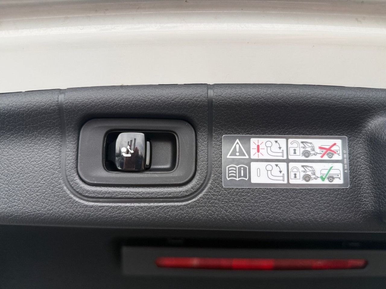 Mercedes-Benz C-Klasse – Bild 14