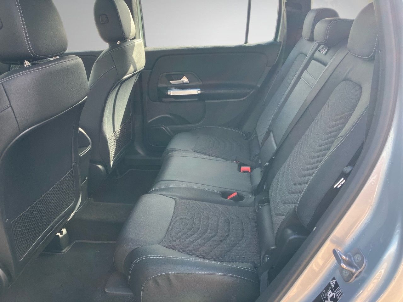 Mercedes-Benz GLB – Bild 16