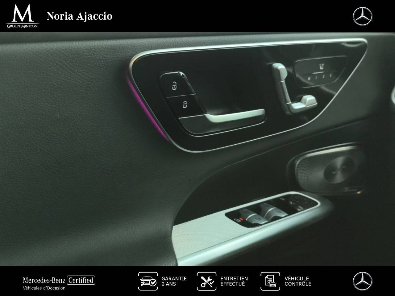 Photo du v&eacute;hicule 12 / 17