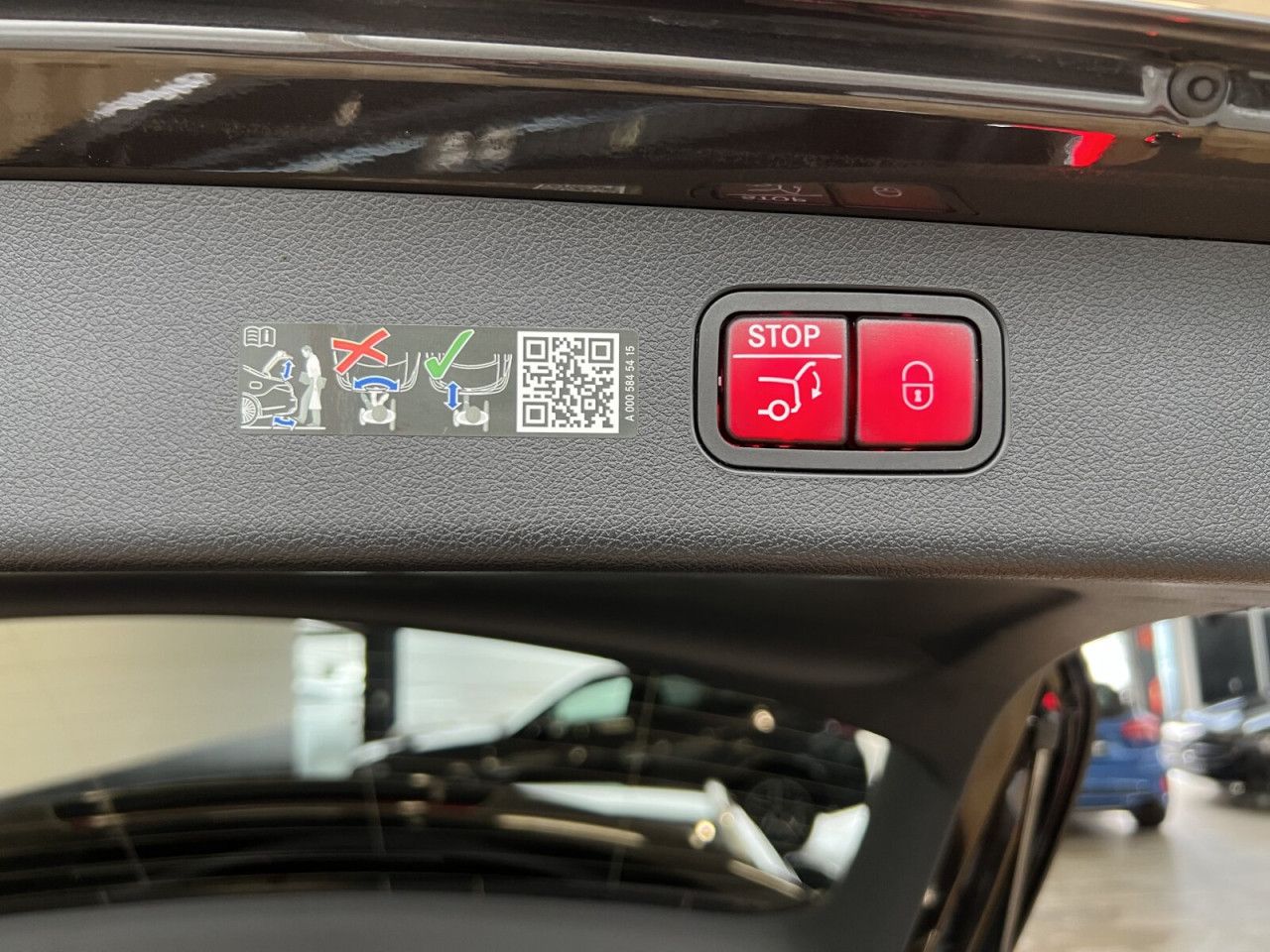 Mercedes-Benz E-Klasse – Bild 8