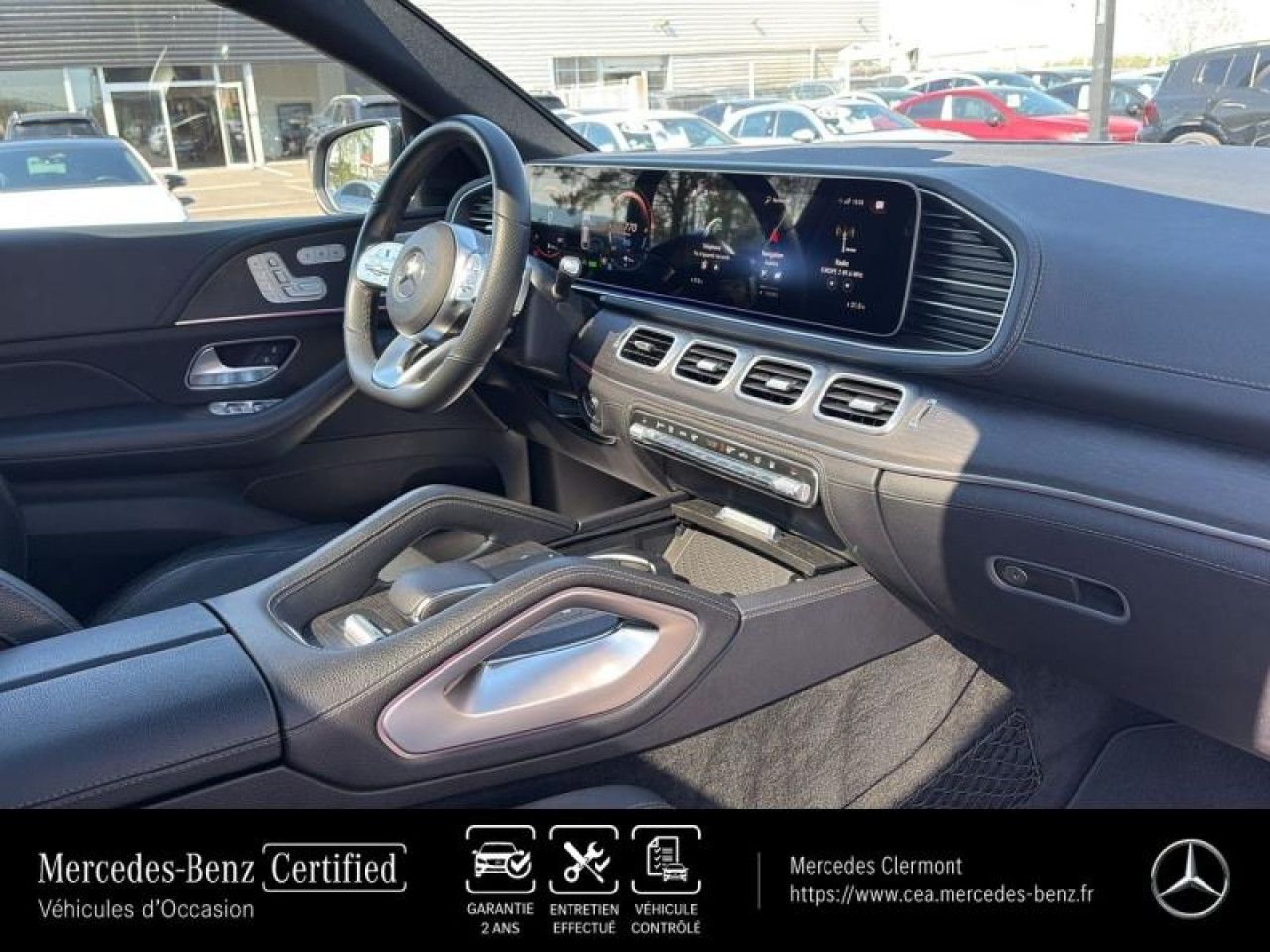 Photo du v&eacute;hicule 14 / 18