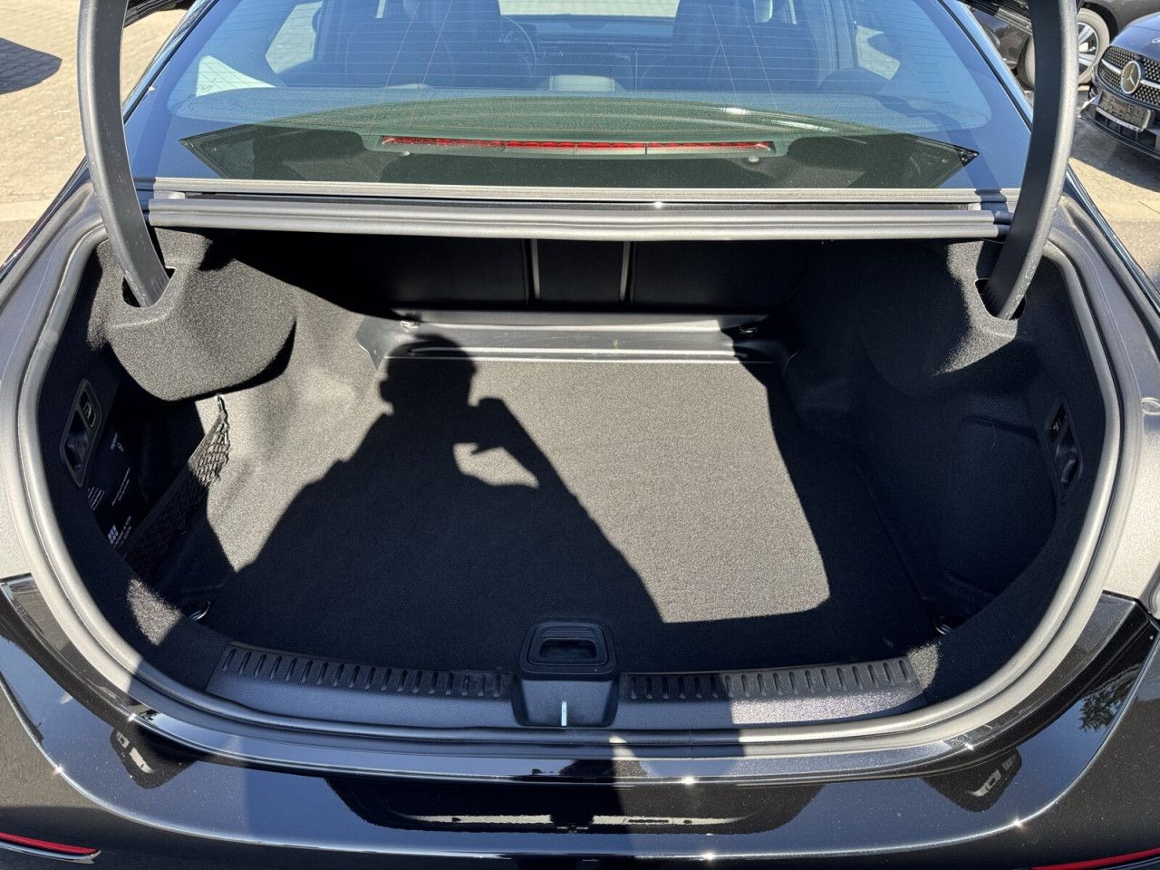 Mercedes-Benz E-Klasse – Bild 18