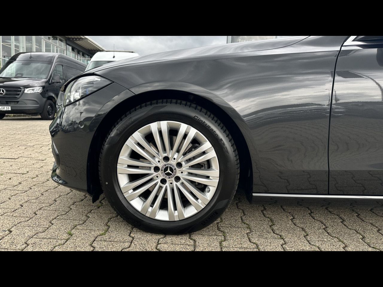 Fahrzeugbild 9 / 30