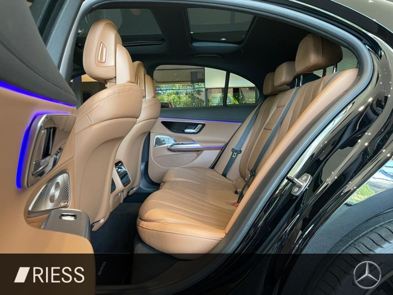 Mercedes-Benz E-Klasse – Bild 4
