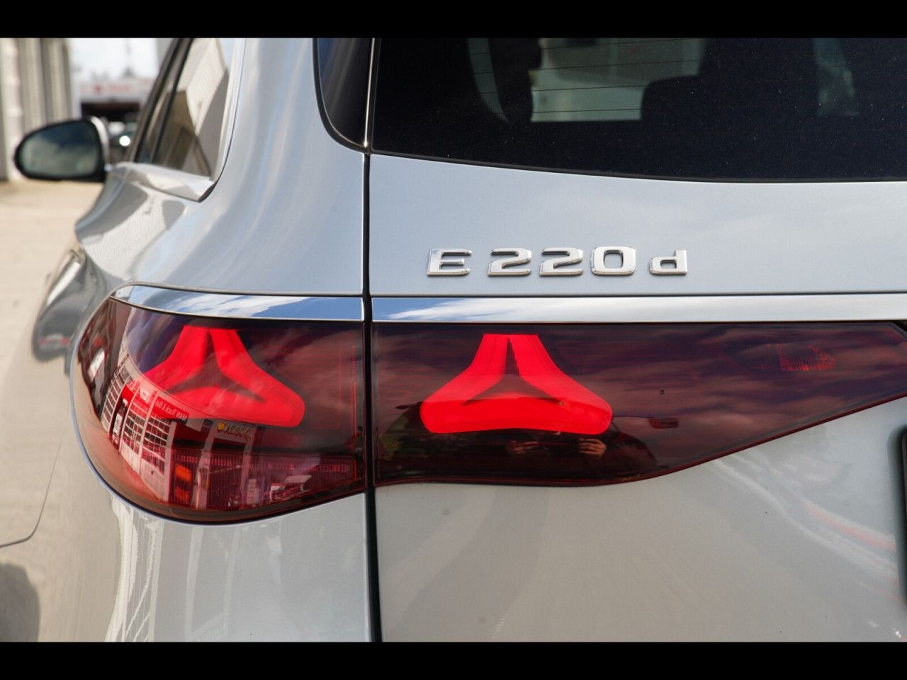Mercedes-Benz E-Klasse – Bild 22