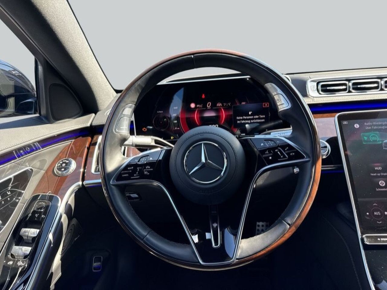 Mercedes-Benz S-Klasse – Bild 16