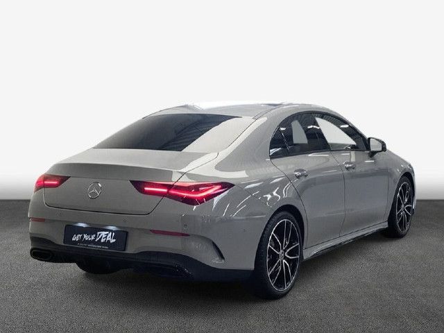 Mercedes-Benz CLA 200