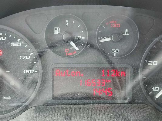 Vehicle image 10 / 10