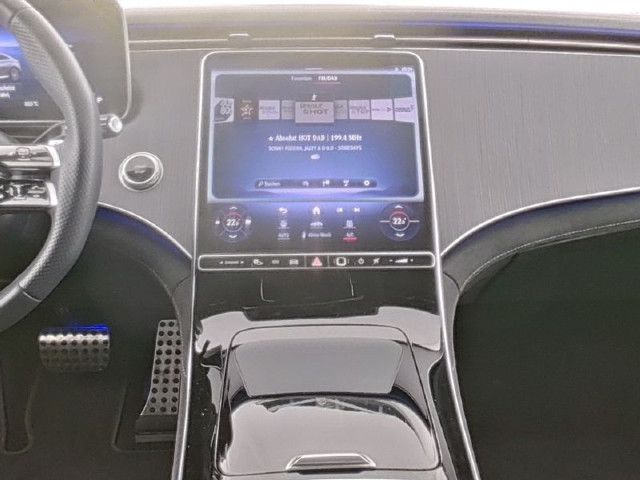 Mercedes-Benz EQE 350