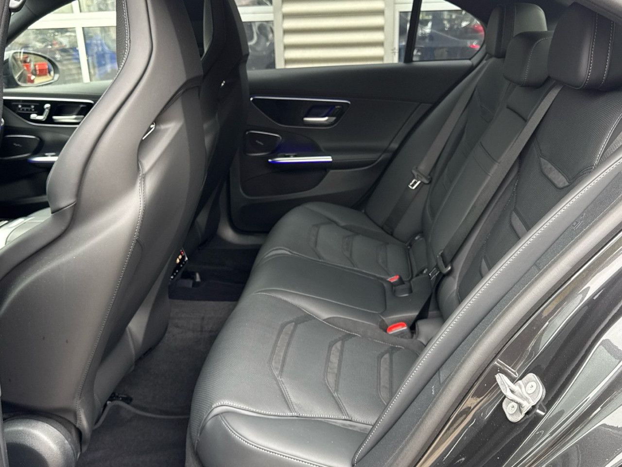 Mercedes-Benz C-Klasse – Bild 15