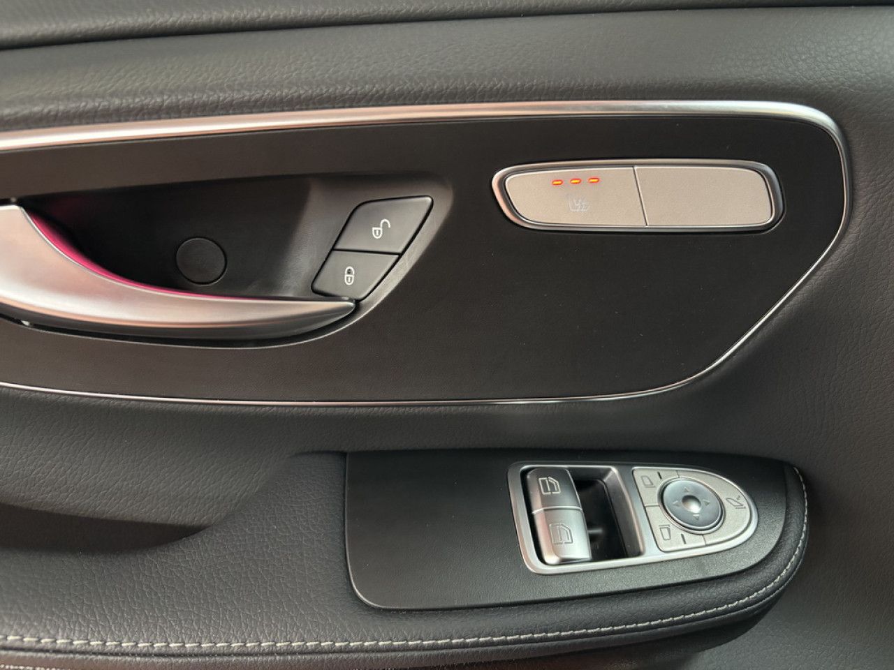 Fahrzeugbild 14 / 23