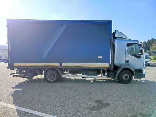 Vehicle image 3 / 11