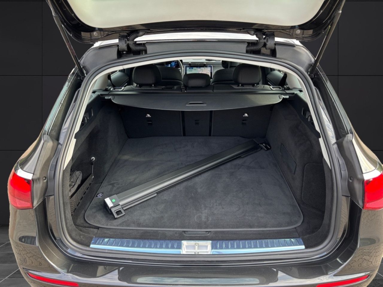 Mercedes-Benz E-Klasse – Bild 15