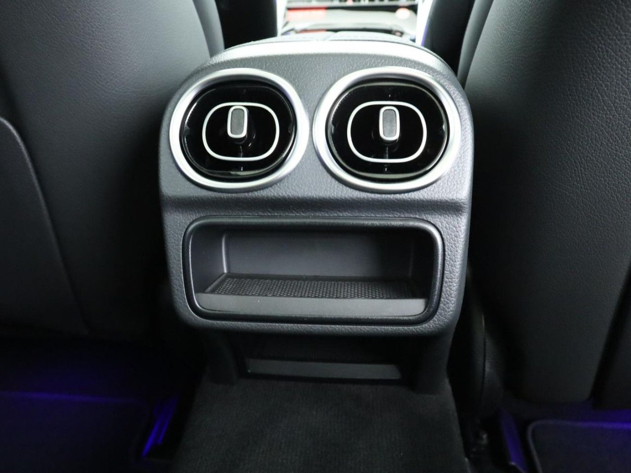 Mercedes-Benz C-Klasse – Bild 24
