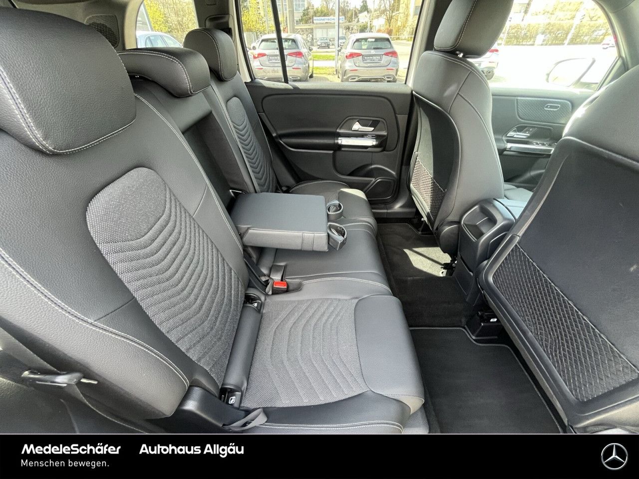Mercedes-Benz GLB – Bild 16