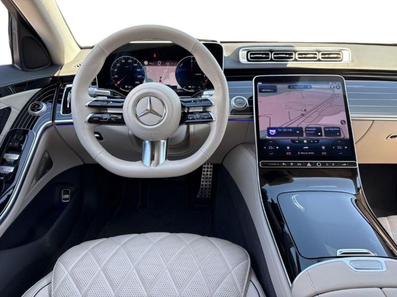 Imagem do ve&iacute;culo 12 / 20