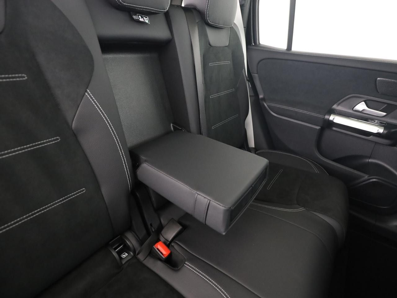 Mercedes-Benz GLB – Bild 19