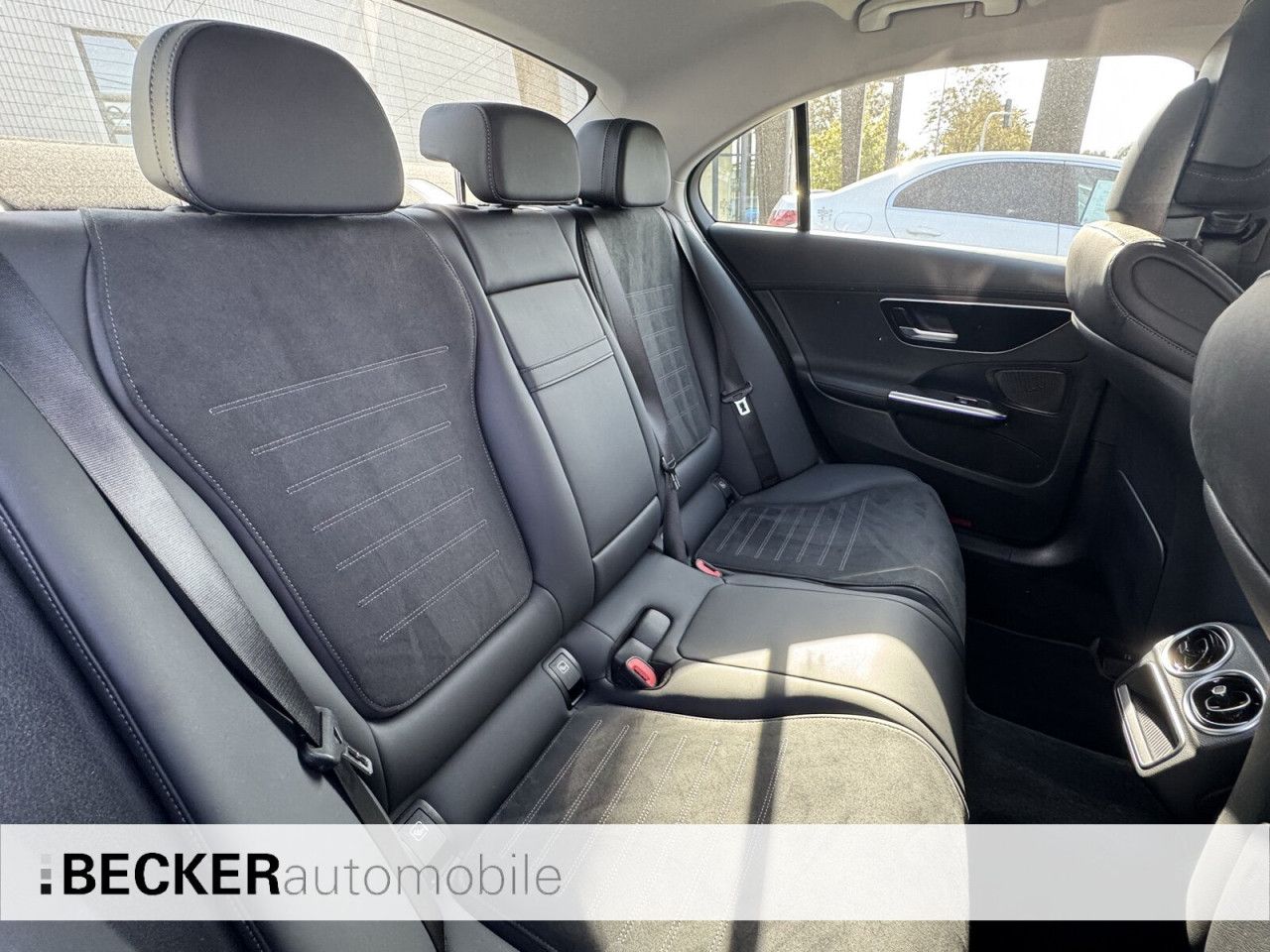 Mercedes-Benz C-Klasse – Bild 12