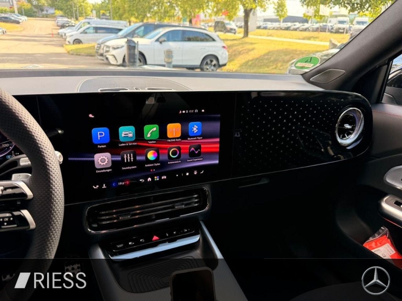 Mercedes-Benz GLB – Bild 13